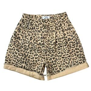 Free People Dogtown High Rise Leopard Print Denim Shorts (Sz 25)